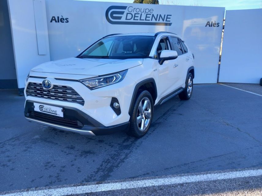 30100 : Hyundai Alès - Auto Hall - TOYOTA RAV4 HYBRIDE MY20 Lounge - RAV4 V - Blanc - Automate à fonct. Continu - Essence / Courant électrique