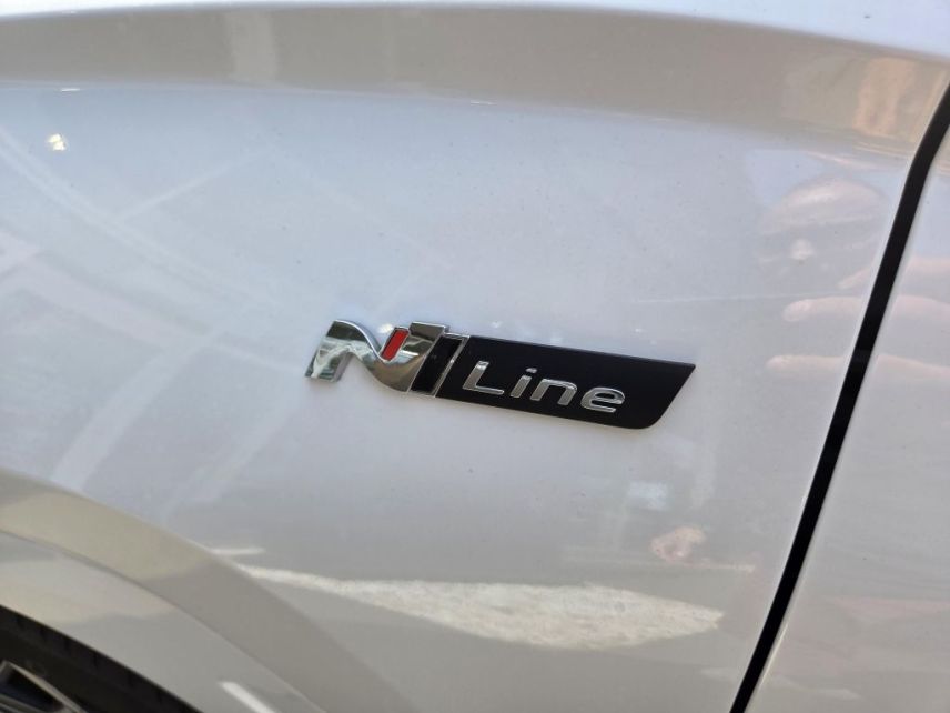 77240 : Hyundai Melun - CAP FOURNIER - HYUNDAI TUCSON N Line Executive - TUCSON IV - Blanc - Boîte automatique - Essence / Courant électrique