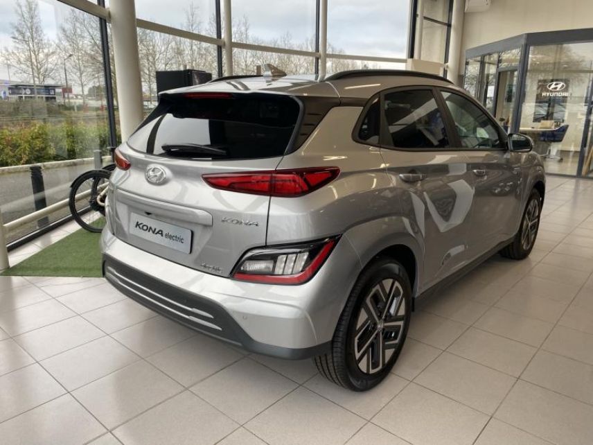 45000 : Hyundai Orléans Motors - HYUNDAI Kona - Kona - Shimmering Silver Métal - Traction - Electrique