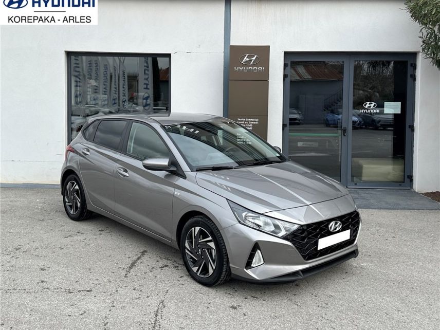 13200 : HYUNDAI Arles - Lexa Automobile - HYUNDAI i20 Intuitive - i20 III - Beige - Automate sequentiel - Essence sans plomb