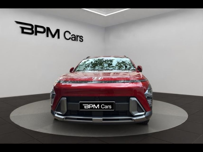 92130 : Hyundai ISSY-LES-MOULINEAUX - BPM Cars - HYUNDAI Kona - Kona - Ultimate Red métallisé - Traction - Hybride : Essence/Electrique