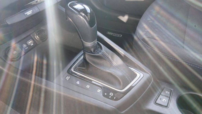 60880 : Hyundai Compiègne - Groupe PROTEA - HYUNDAI i20 ACTIVE Black Ride - i20 II - Gris - Boîte séquentielle - Essence sans plomb