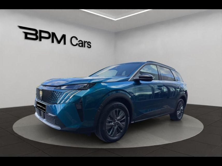 36000 : Hyundai Châteauroux - BPM Cars - PEUGEOT 5008 - 5008 - Bleu Obsession (M) - Traction - Essence/Micro-Hybride