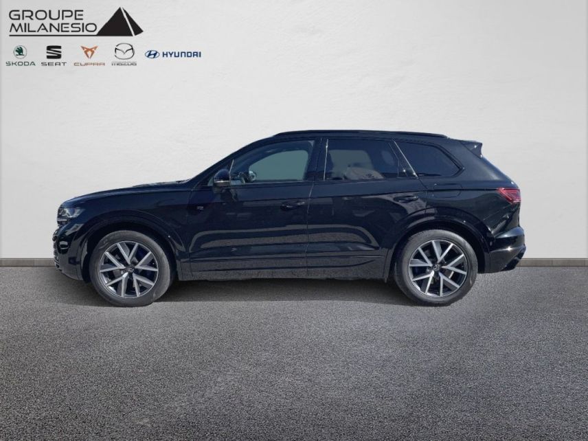 13290 : Hyundai Aix en Provence - Cap Milanesio - VOLKSWAGEN TOUAREG R - TOUAREG (06/2023) - Noir - Boîte automatique - Essence / Courant électrique