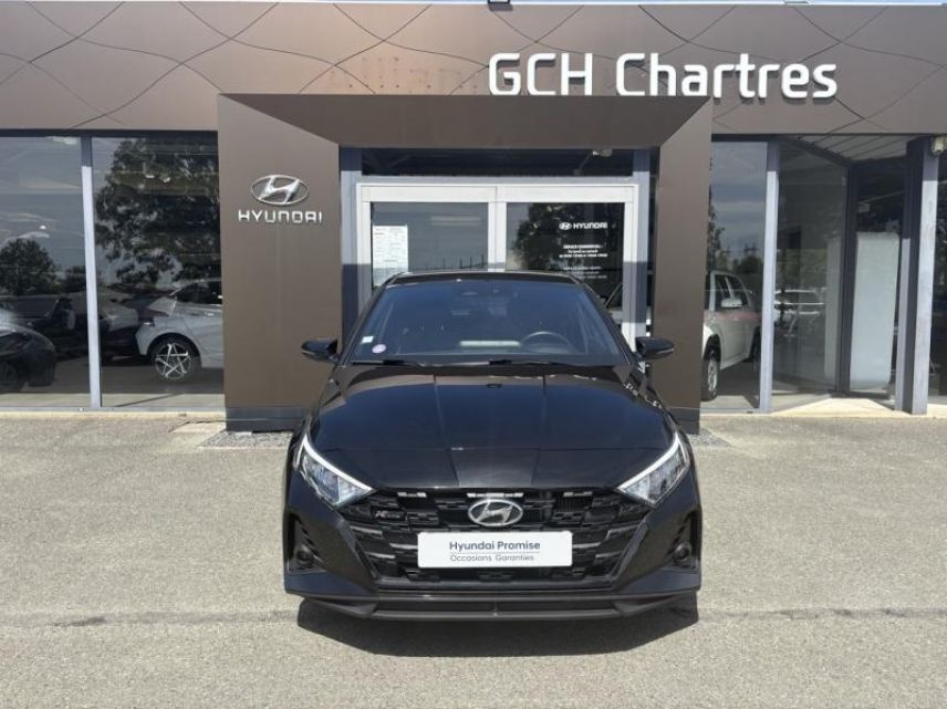 28600 : Hyundai Chartres - GCA - HYUNDAI i20 - i20 - Phantom Black Métal - Traction - Essence/Micro-Hybride