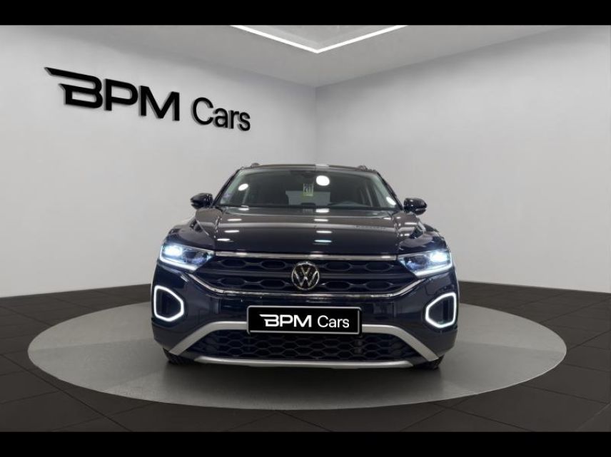 92130 : Hyundai ISSY-LES-MOULINEAUX - BPM Cars - VOLKSWAGEN T-Roc - T-Roc - Noir Intense nacrée - Traction - Essence