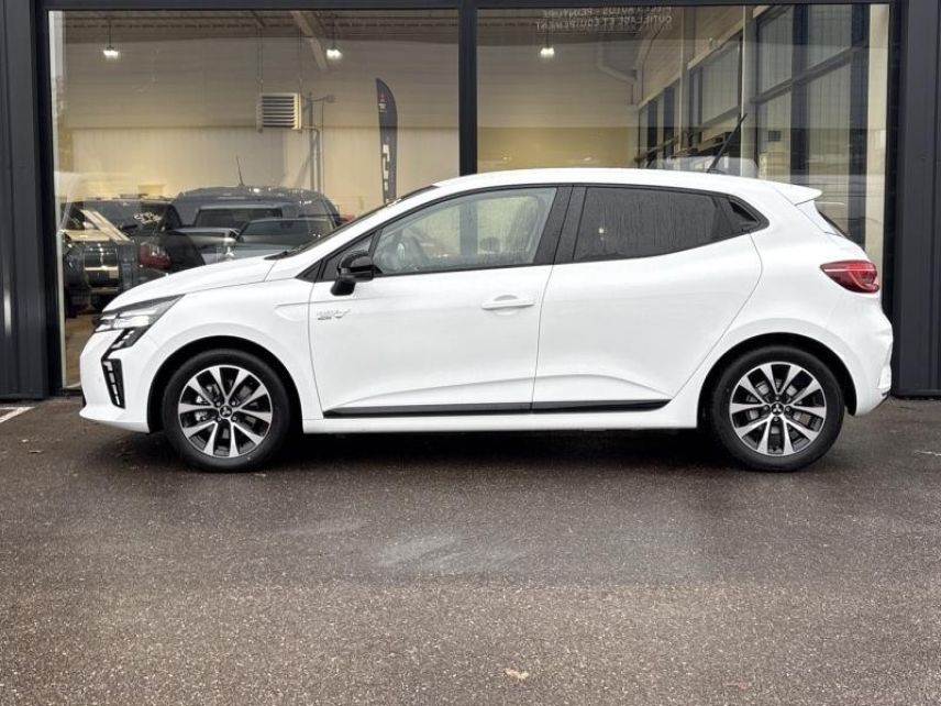 57685 : Hyundai Metz - Theobald Automobiles - MITSUBISHI Colt - Colt - Blanc - Traction - Hybride : Essence/Electrique