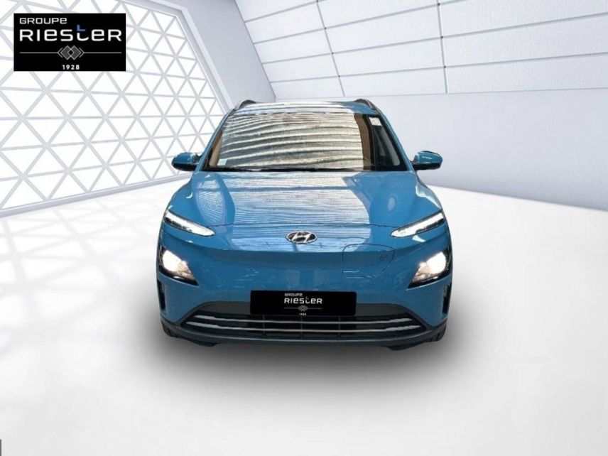 77600 : Hyundai Bussy-Saint-Georges - Protea by Riester - HYUNDAI KONA ELECTRIC Intuitive - KONA ELECTRIQUE - Bleu - Automate à fonct. Continu - Courant électrique