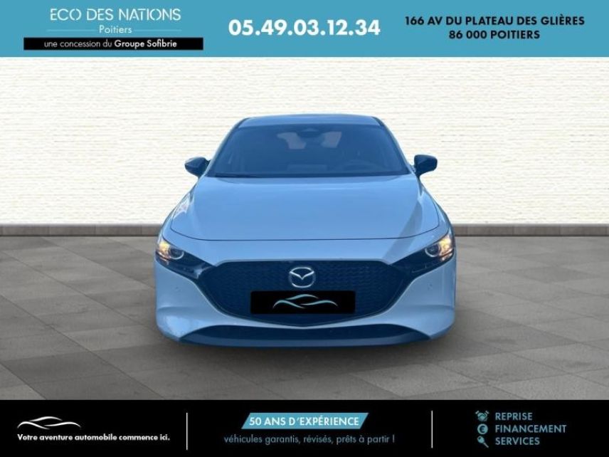 86000 : Hyundai Poitiers - Eco des Nations - MAZDA Mazda 3 - Mazda 3 - Ceramic White Métallisé - Traction - Essence/Micro-Hybride
