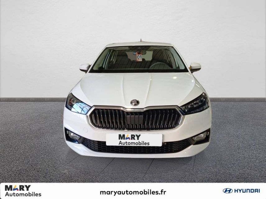 02100 : Hyundai Saint-Quentin - Mary Automobiles - SKODA FABIA Active - FABIA IV - BLANC LUNE - Boîte manuelle - Essence sans plomb