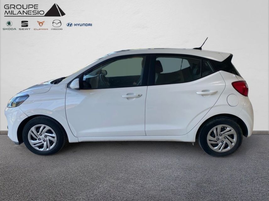 13300 : Hyundai Salon de Provence - Cap Milanesio - HYUNDAI i10 Intuitive - i10 III - Blanc - Boîte manuelle - Essence sans plomb