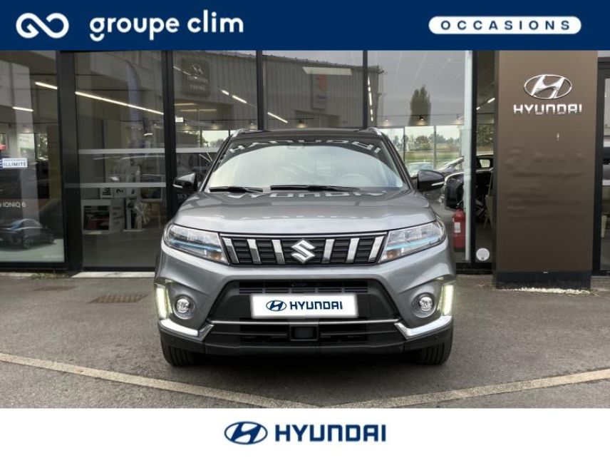 40990 : Hyundai Dax - i-AUTO - SUZUKI Vitara - Vitara - So'Color Galactic Gray/Black métal - Transmission intégrale - Hybride : Essence/Electrique