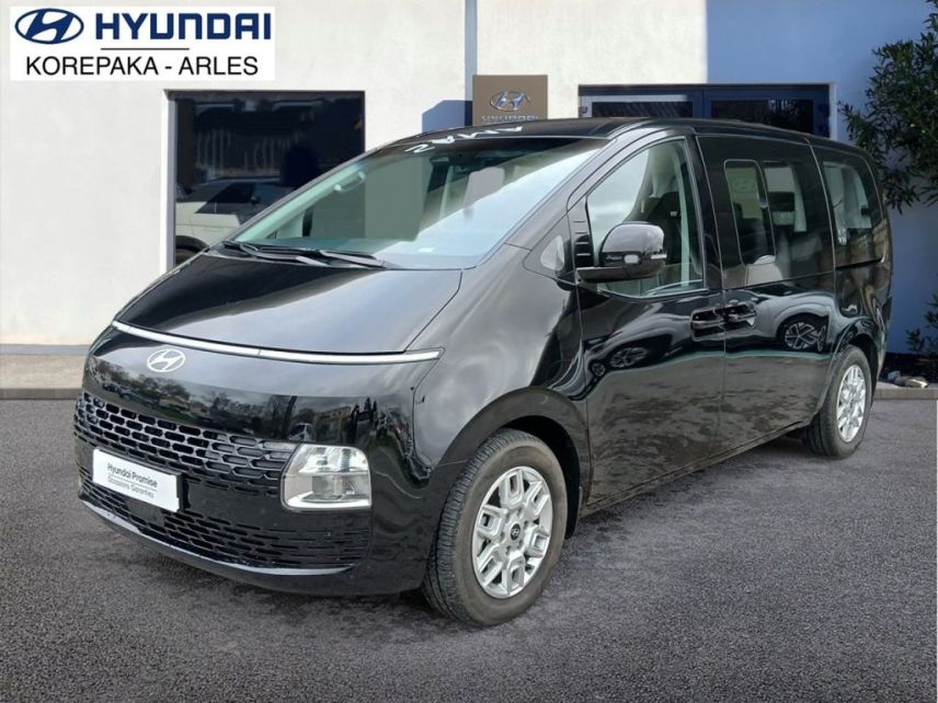 13200 : HYUNDAI Arles - Lexa Automobile - HYUNDAI STARIA Creative - STARIA - Noir - Boîte automatique - Essence / Courant électrique
