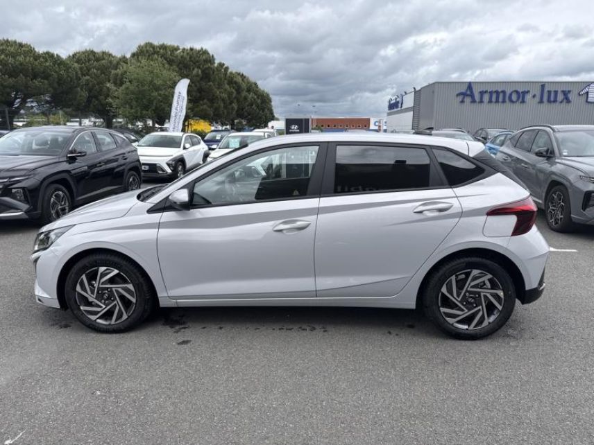 56000 : Hyundai Vannes - Park Lann Automobiles - HYUNDAI i20 - i20 - Lumen Gray Métal - Traction - Essence