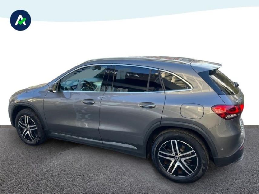 75013 : Hyundai Paris 13 - BPM Cars - MERCEDES-BENZ GLA - GLA - Gris montagne métallisé - Traction - Hybride rechargeable : Essence/Electrique