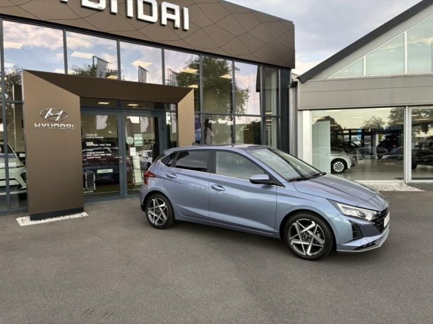 14100 : Hyundai Lisieux - Trajectoire Automobiles - HYUNDAI i20 - i20 - Meta Blue Métal - Traction - Essence