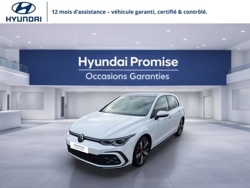 29200 : Hyundai Brest - Iroise Automobiles - VOLKSWAGEN Golf - Golf - Blanc Oryx nacrée - Traction - Hybride rechargeable : Essence/Electrique
