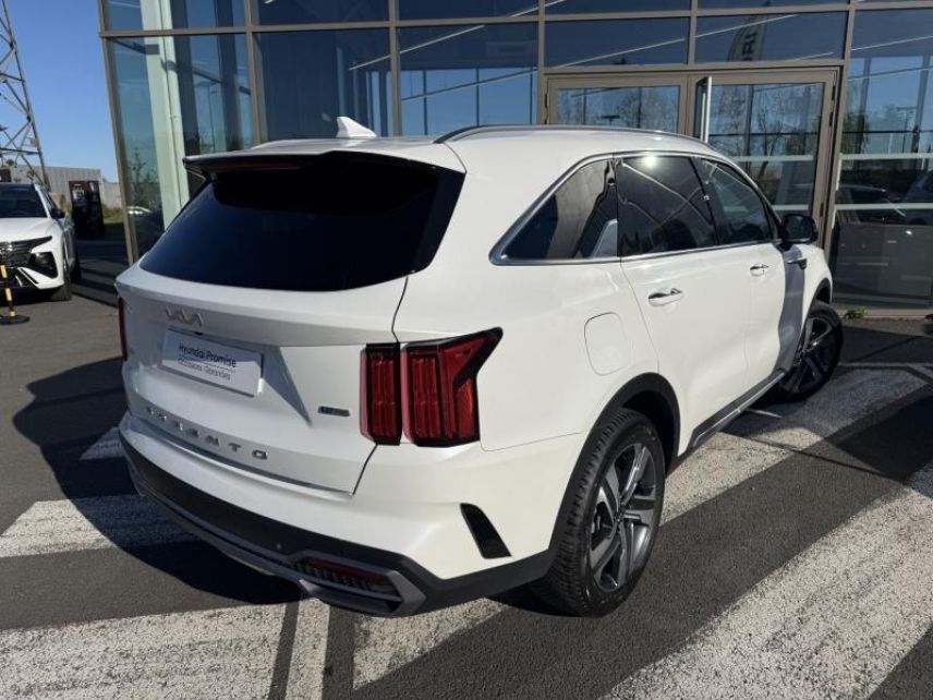 37540 : Hyundai Tours - EOS des Nations - KIA Sorento - Sorento - Blanc Nacré - Transmission intégrale - Hybride rechargeable : Essence/Electrique