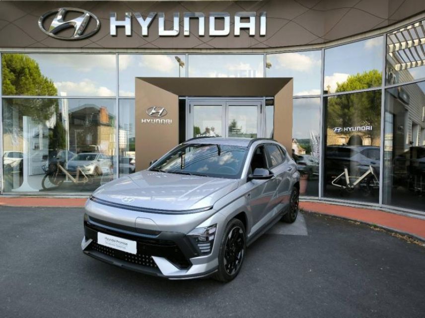 19100 : Hyundai Brive-la-Gaillarde - Garage Pouget - HYUNDAI Kona - Kona - Shimmering Silver Métal - Traction - Electrique