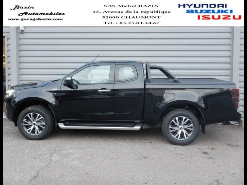 52000 : Hyundai Chaumont - Garage Michel Bazin - ISUZU D-Max - D-Max - Onyx Black Mica métal - Transmission intégrale enclenc - Diesel