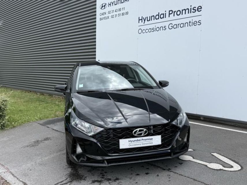 14100 : Hyundai Lisieux - Trajectoire Automobiles - HYUNDAI i20 - i20 - Phantom Black Métal - Traction - Essence/Micro-Hybride