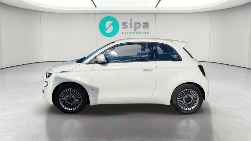33140 : Hyundai Bordeaux Sud Villenave d'Ornon - Sipa Automobiles - FIAT 500e BERLINE MY22 SERIE 1 STEP 2 Icône - 500 III ELECTRIQUE - Blanc - Automate à fonct. Continu - Courant électrique