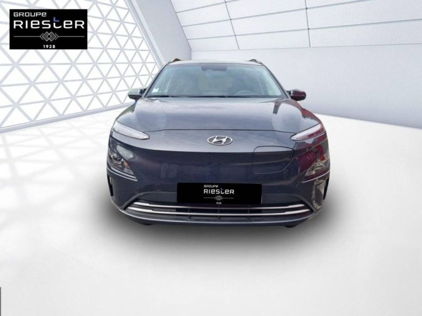 77600 : Hyundai Bussy-Saint-Georges - Protea by Riester - HYUNDAI KONA ELECTRIC Intuitive - KONA ELECTRIQUE - Gris - Automate à fonct. Continu - Courant électrique