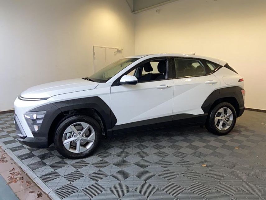 85000 : Hyundai MoceanRent | La Roche-sur-Yon - Océane Auto - HYUNDAI KONA Intuitive - KONA II - Blanc - Automate sequentiel - Essence / Courant électrique
