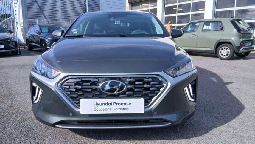 60880 : Hyundai Compiègne - Groupe PROTEA - HYUNDAI IONIQ Business - IONIQ - Gris - Automate sequentiel - Essence / Courant électrique