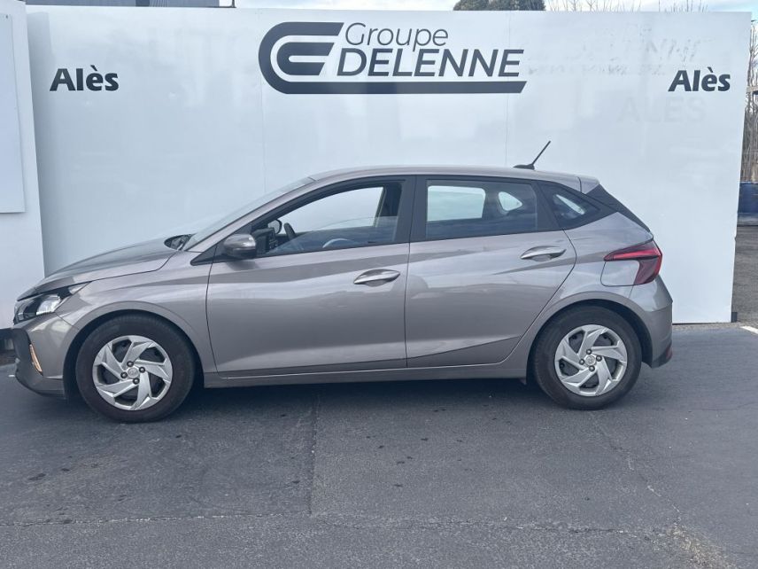 30100 : Hyundai Alès - Auto Hall - HYUNDAI i20 Initia - i20 III - Gris - Boîte manuelle - Essence sans plomb