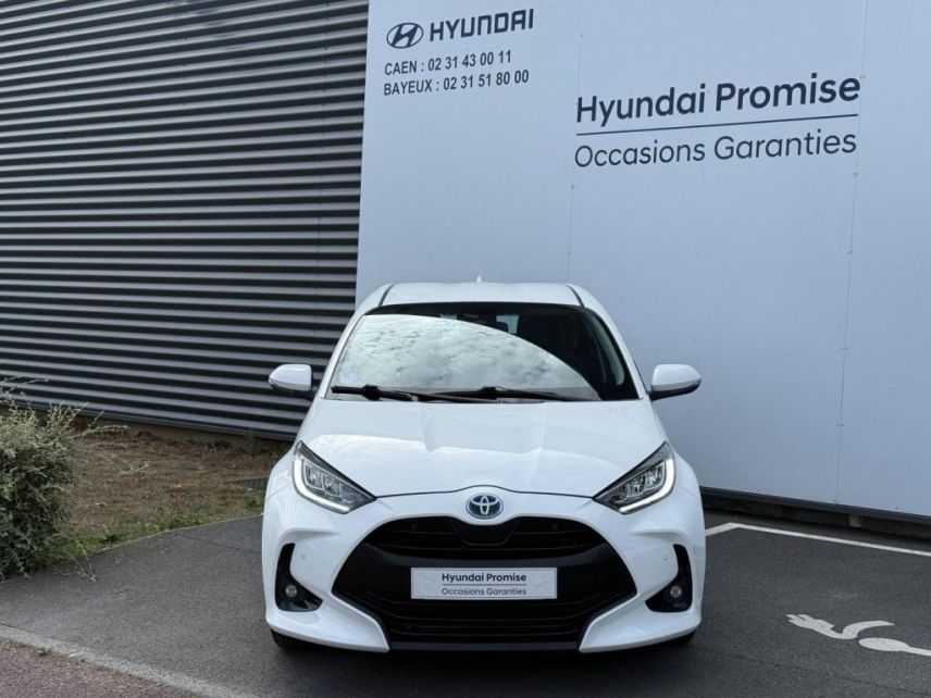 14100 : Hyundai Lisieux - Trajectoire Automobiles - TOYOTA Yaris - Yaris - Blanc - Traction - Hybride : Essence/Electrique