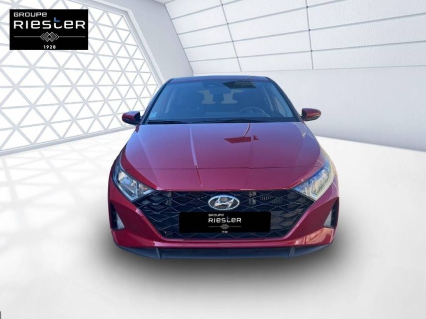 77100 : Hyundai Meaux - Protea by Riester - HYUNDAI i20 Intuitive - i20 III - Rouge - Boîte manuelle - Essence sans plomb