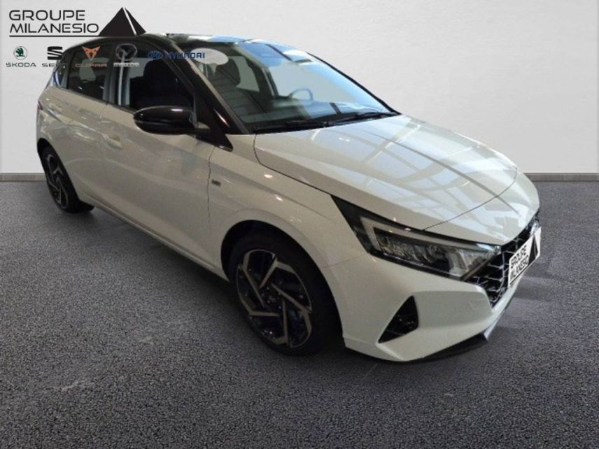 13300 : Hyundai Salon de Provence - Cap Milanesio - HYUNDAI i20 Creative - i20 III - Polar White/Phantom Black - Automate sequentiel - Essence sans plomb
