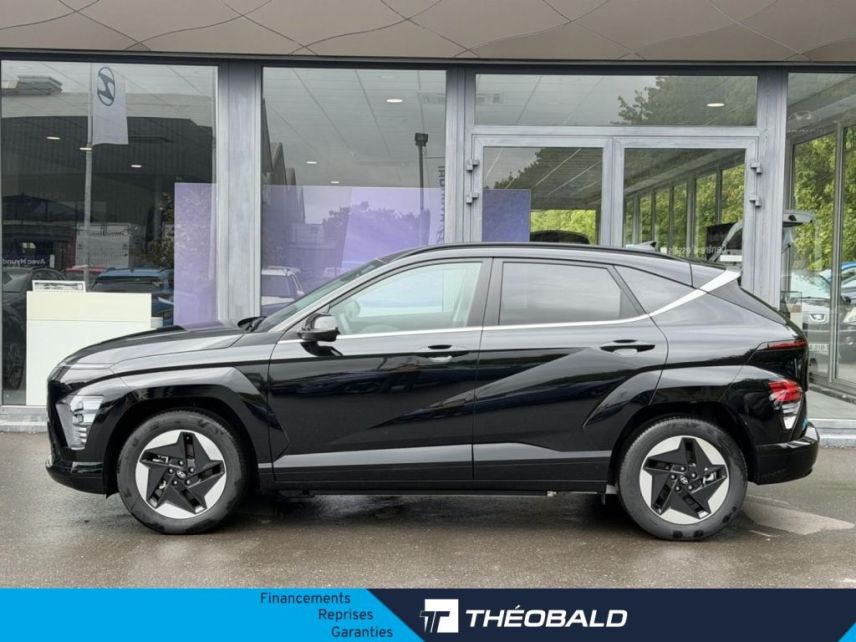 57100 : Hyundai Thionville - Théobald Automobiles - HYUNDAI Kona - Kona - Abyss Black perlé métallisé - Traction - Electrique