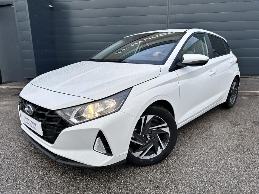 21300 : Hyundai Dijon - Privilège Automobiles - HYUNDAI i20 Intuitive - i20 (07/2020-08/2023) - Blanc - Boîte manuelle - Essence sans plomb