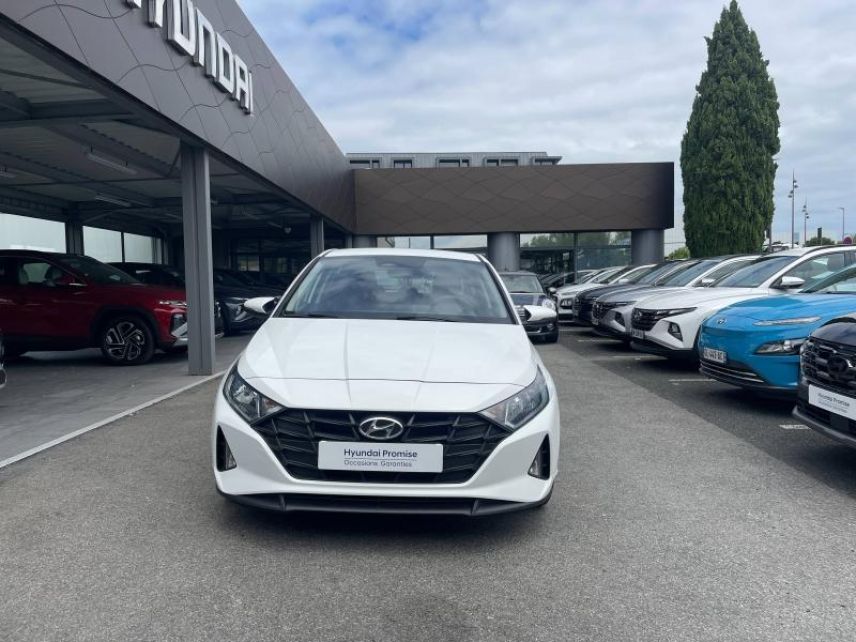 64100 : Hyundai Bayonne - Oceanic Auto - HYUNDAI i20 - i20 - Polar White - Traction - Essence