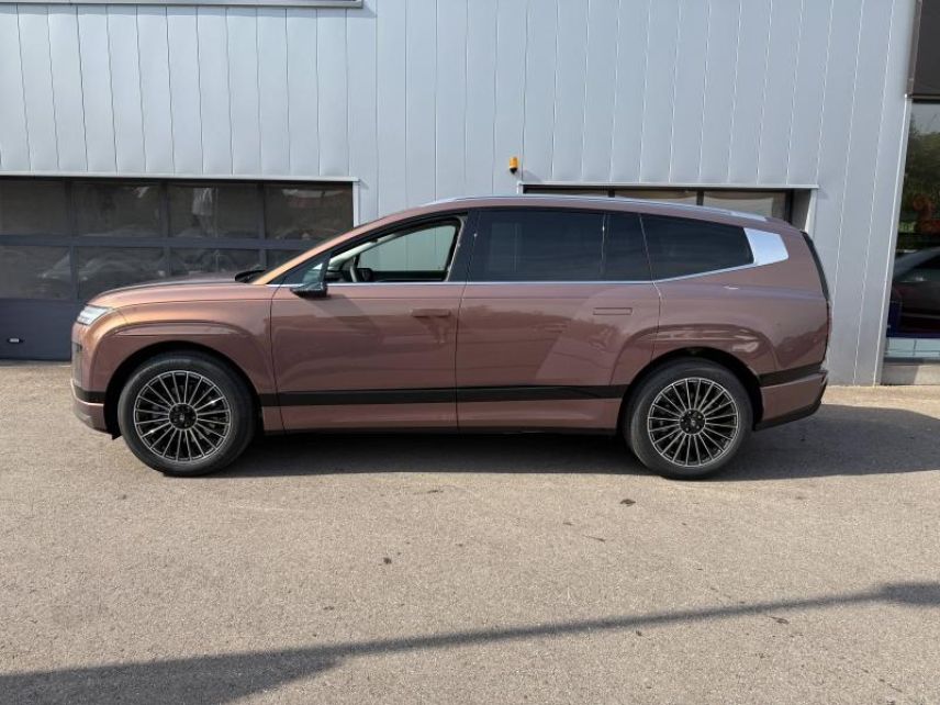 57685 : Hyundai Metz - Theobald Automobiles - HYUNDAI Ioniq 9 - Ioniq 9 - Marron - Transmission intégrale - Electrique