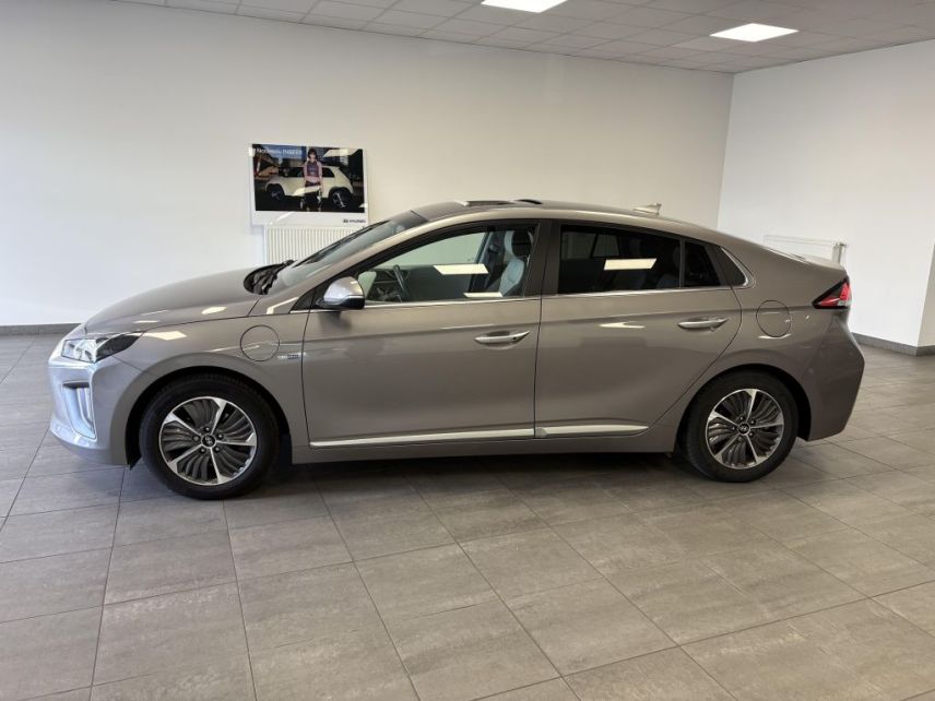 69190 : Hyundai Lyon Sud - Groupe Central Autos - HYUNDAI IONIQ Executive - IONIQ - Gris - Automate sequentiel - Essence / Courant électrique