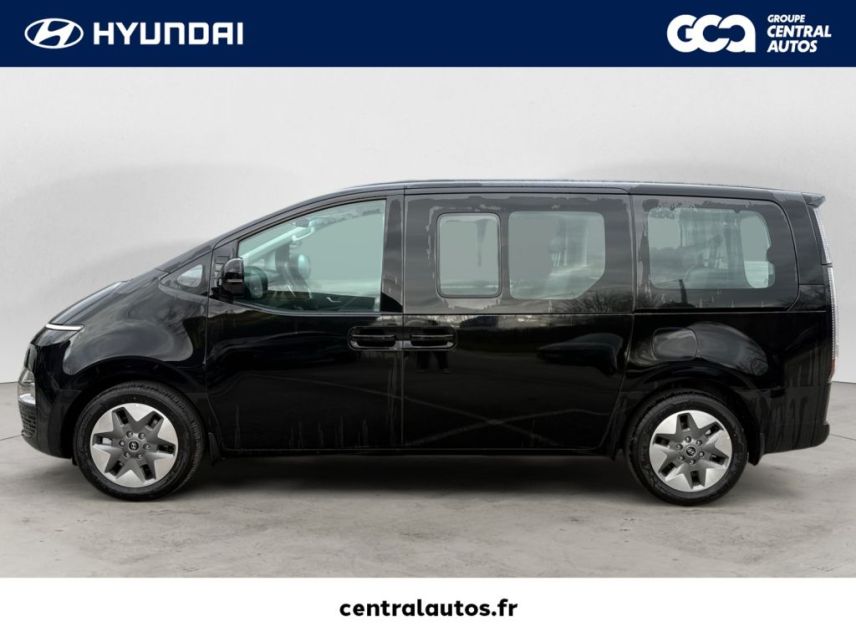 38300 : Hyundai Bourgoin-Jallieu - CENTRAL MOTOR LYON - HYUNDAI STARIA Executive - STARIA - Noir - Boîte automatique - Essence / Courant électrique