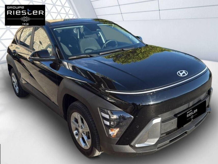 77100 : Hyundai Meaux - Protea by Riester - HYUNDAI KONA Intuitive - KONA II - NOIR - Automate sequentiel - Essence / Courant électrique
