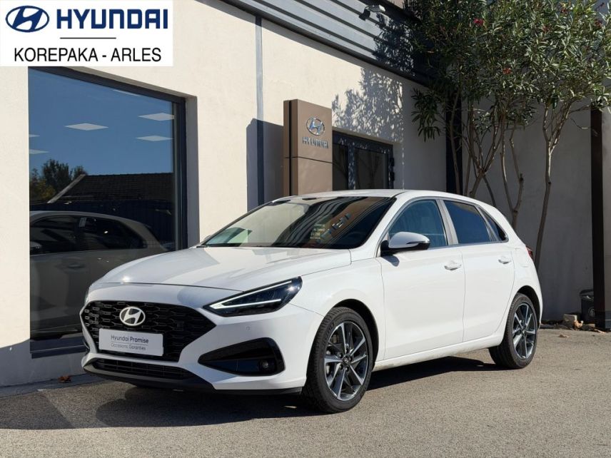 13200 : HYUNDAI Arles - Lexa Automobile - HYUNDAI i30 Creative - i30 III - Blanc - Boîte séquentielle - Essence sans plomb