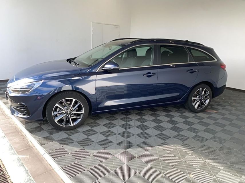 85000 : Hyundai MoceanRent | La Roche-sur-Yon - Océane Auto - HYUNDAI i30 SW Creative - i30 III - Bleu - Boîte séquentielle - Essence sans plomb