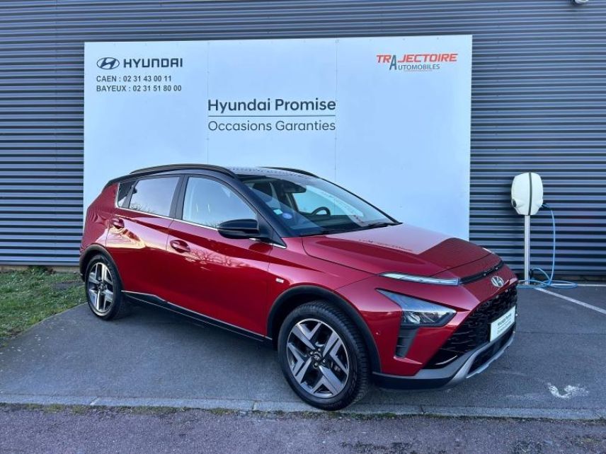 14100 : Hyundai Lisieux - Trajectoire Automobiles - HYUNDAI Bayon - Bayon - Dragon Red Métal/Toit/rétros Black - Traction - Essence/Micro-Hybride