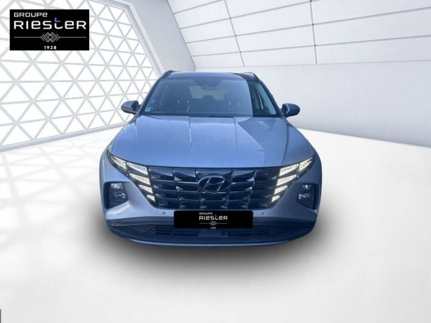 02200 : Hyundai Soissons - Protea by Riester - HYUNDAI TUCSON Executive - TUCSON IV - gris - Boîte automatique - Essence / Courant électrique