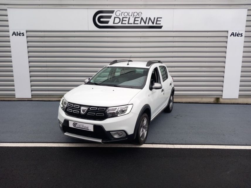 30100 : Hyundai Alès - Auto Hall - DACIA SANDERO Evasion - SANDERO II - Blanc - Boîte manuelle - Essence ou gaz