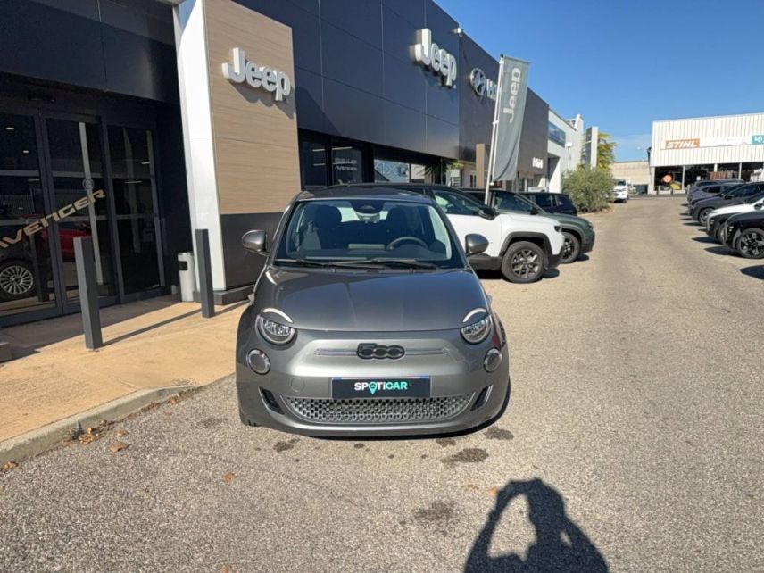 04100 : Hyundai Manosque - Pedinielli - FIAT 500e BERLINE Nouvelle 500 - 500 III ELECTRIQUE - Gris - Automate à fonct. Continu - Courant électrique