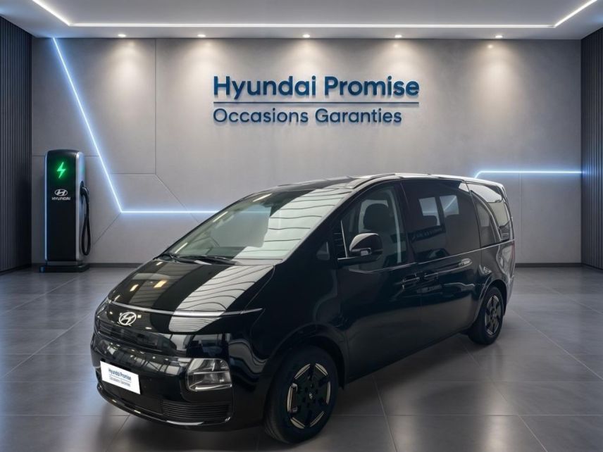 45000 : Hyundai Orléans - GCA - HYUNDAI Staria - Staria - Abyss Black Perlée - Traction - Electrique
