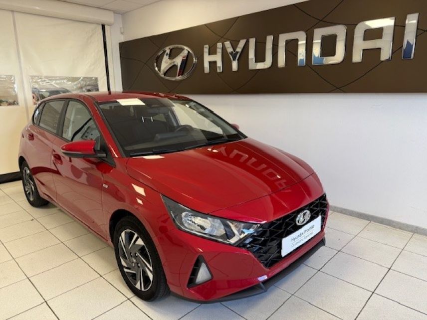 08000 : Hyundai Charleville-Mézières - SVTA - HYUNDAI i20 Intuitive - i20 III - Rouge - Boîte manuelle - Essence sans plomb