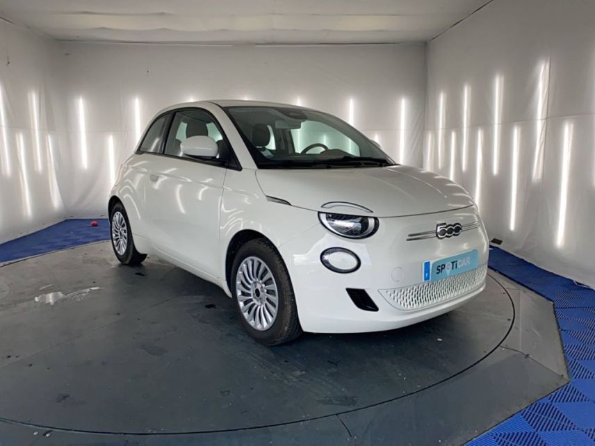 31200 : Hyundai TOULOUSE NORD - AUTO NORD - FIAT 500e BERLINE MY22 SERIE 1 STEP 1 Action Plus - 500 III - Blanc - Automate à fonct. Continu - Courant électrique