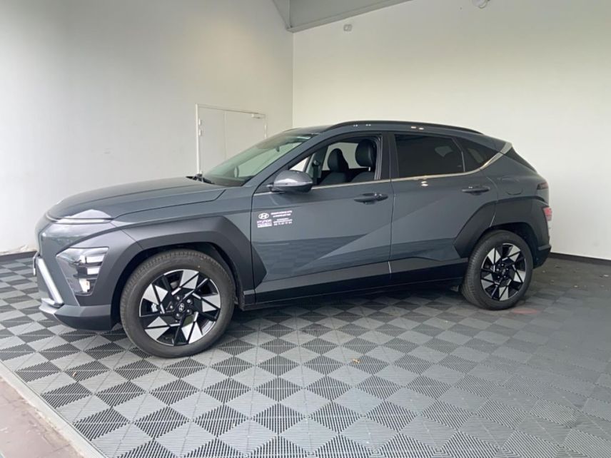 85000 : Hyundai MoceanRent | La Roche-sur-Yon - Océane Auto - HYUNDAI KONA Creative - KONA II - Gris - Automate sequentiel - Essence / Courant électrique
